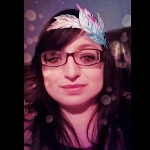 Meet your Posher, Monica